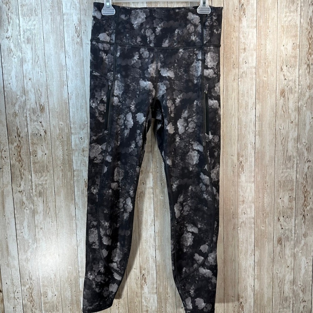 Athleta Rainier Printed Legging Womens M Frozen Floral Grey Athletic Pull On‎